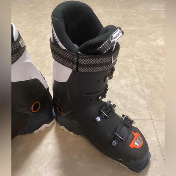 Men’s Salomon XPro X90 Energyzer Ski Boots, Size 26/26.5 - Picture 8 of 11